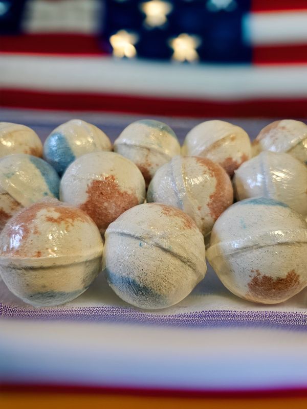 Independence Bath bombs (Tennis Ball sized)