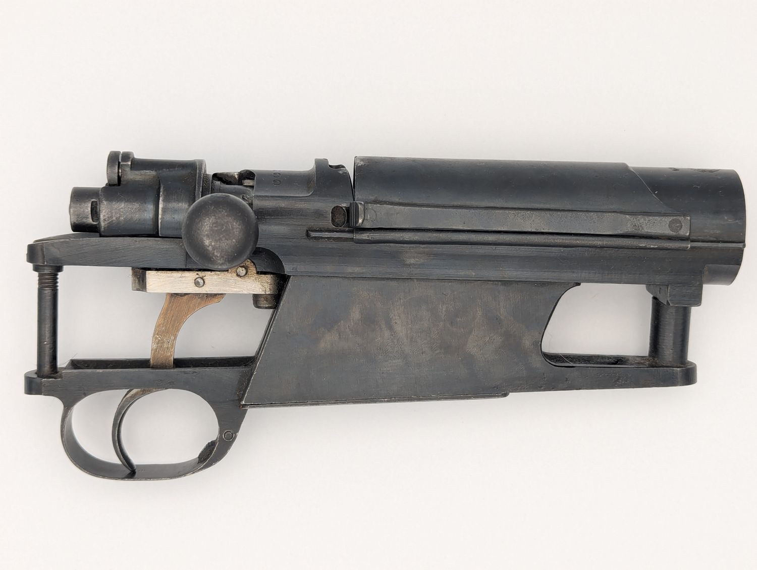 Complete Original Action Siamese Mauser