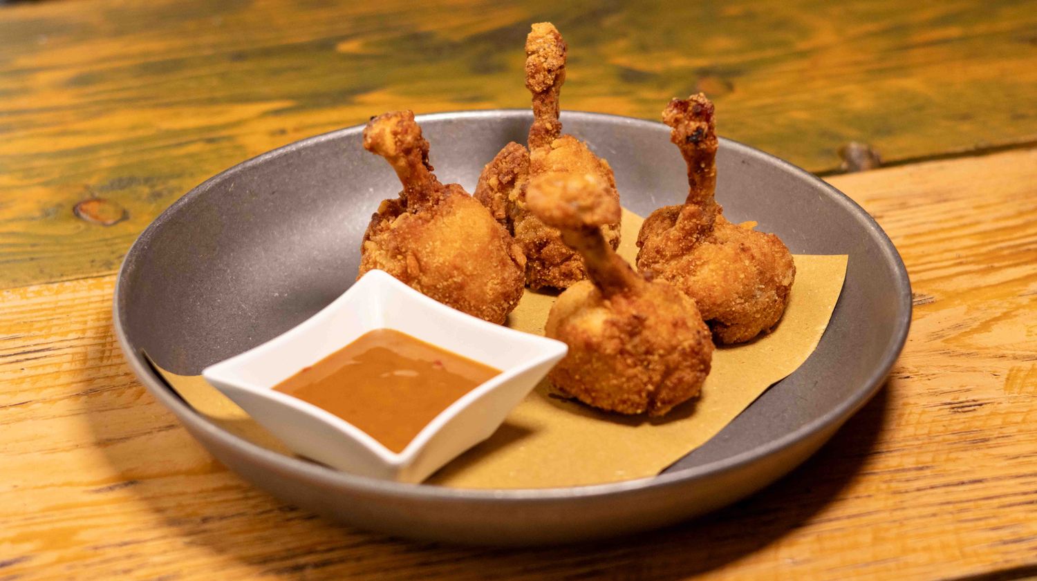 Chupetas di Pollo e salsa agrodolce dello chef