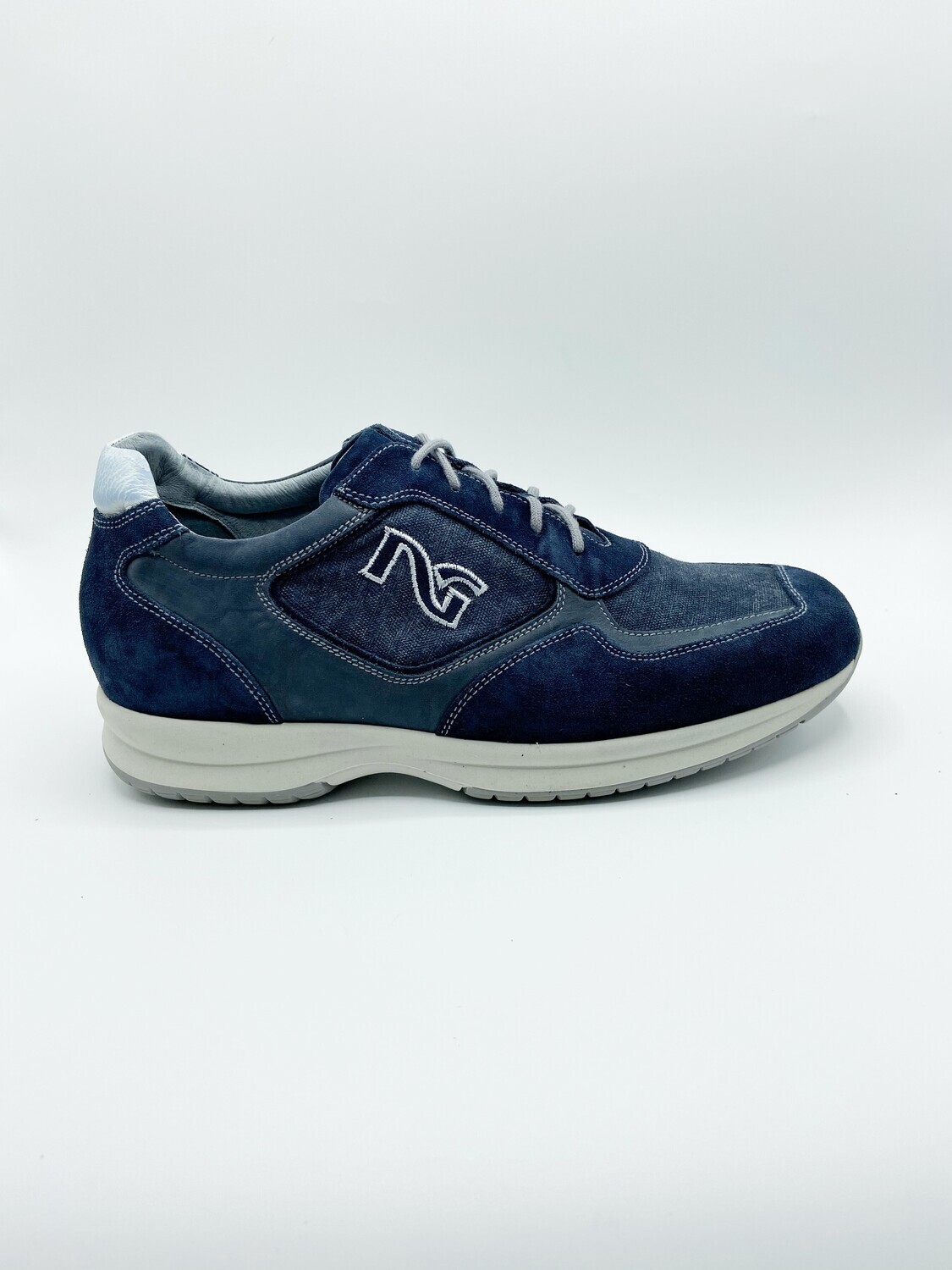 Sneakers Nero Giardini art.P603950U/207 colore blu