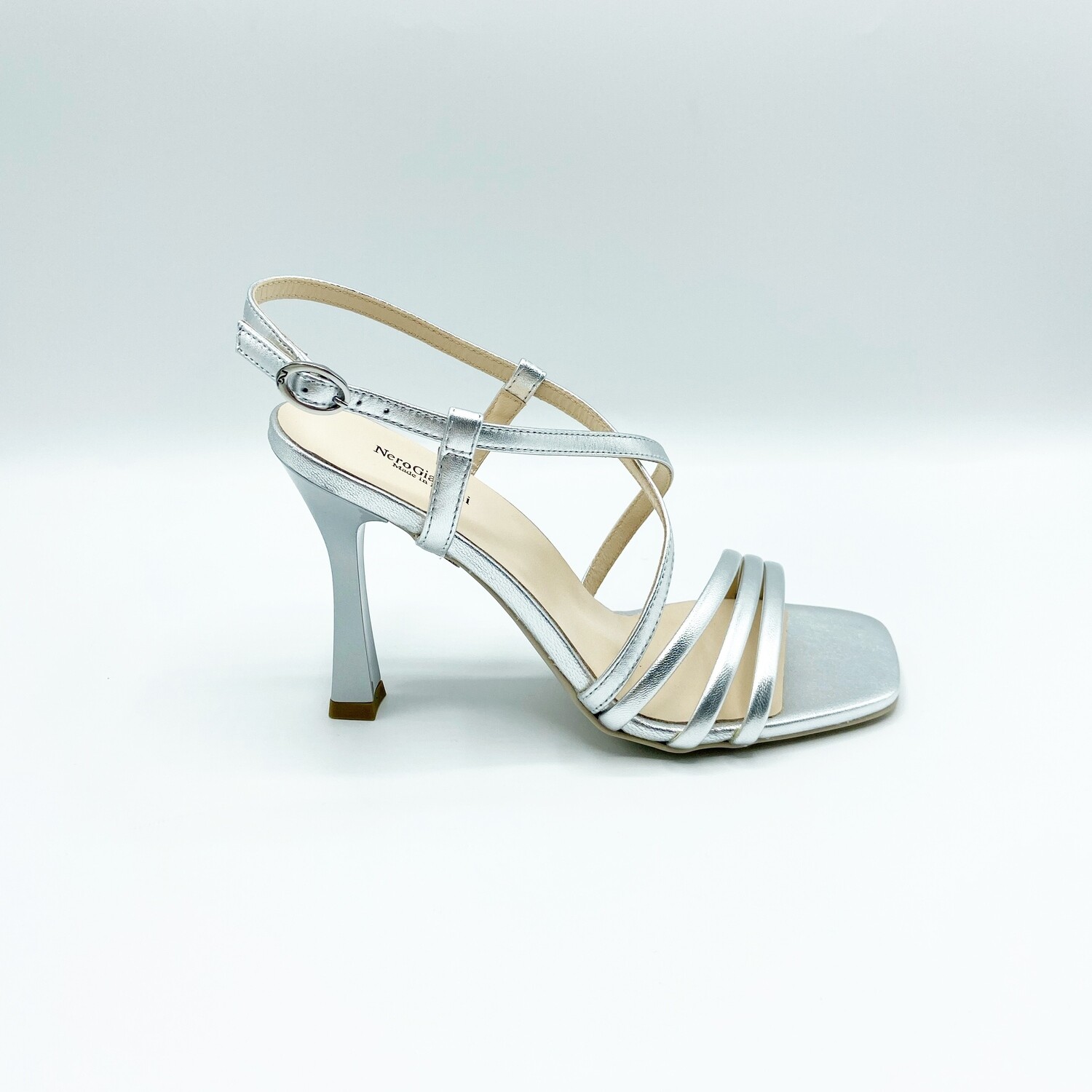 Sandalo Nero Giardini art.E3072830DE/700 colore argento