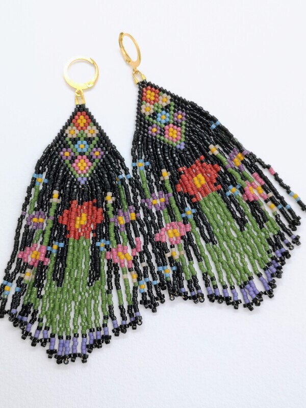 "Les Choses" fringed earrings