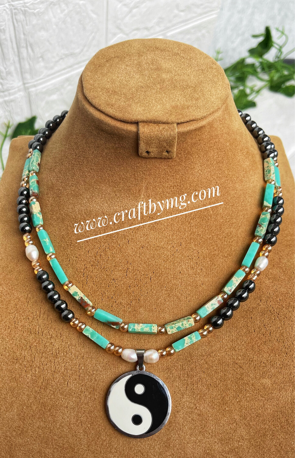 JUNE Neckpiece (unisex)