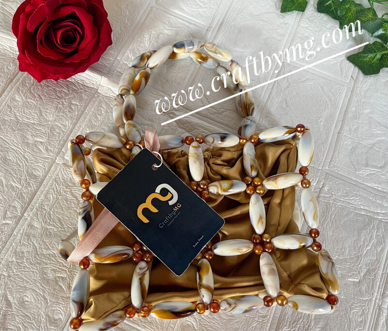 MABEL fashion handbag (Creamy)