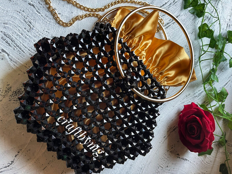 DIANA Fashion Bag -Black-