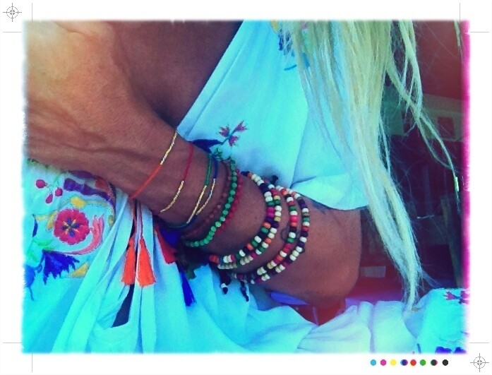 Love Armbändeli mit gold blau