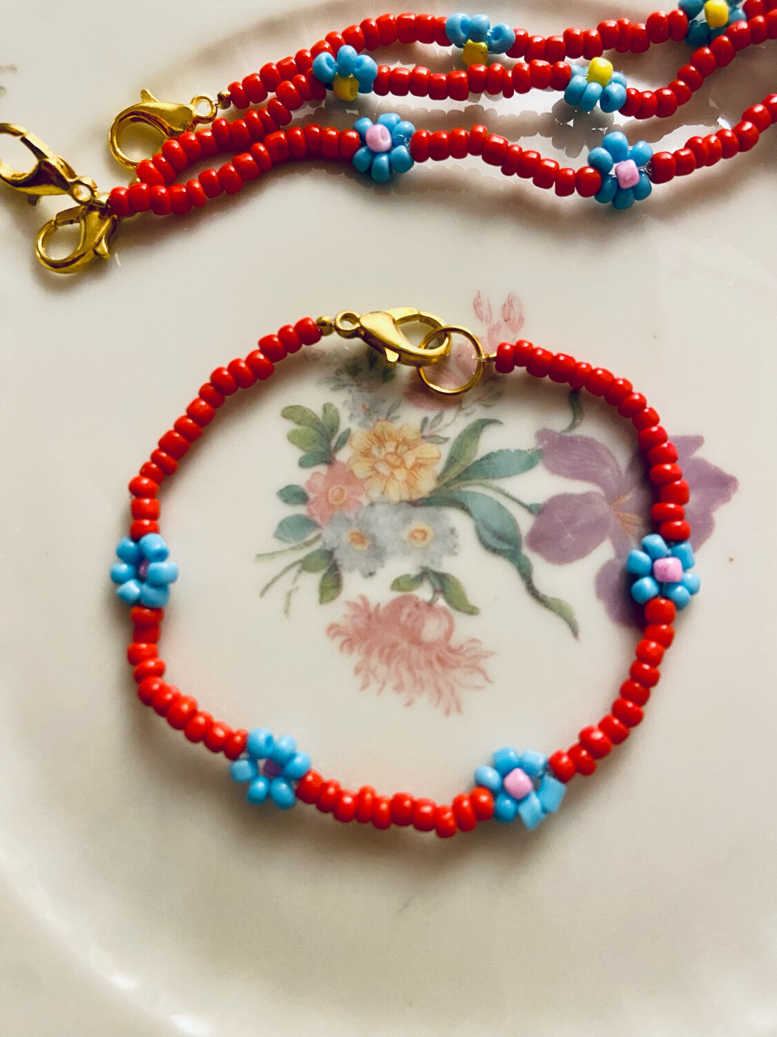 Color Up Your Life Bracelet Flower Red Blue Yellow
