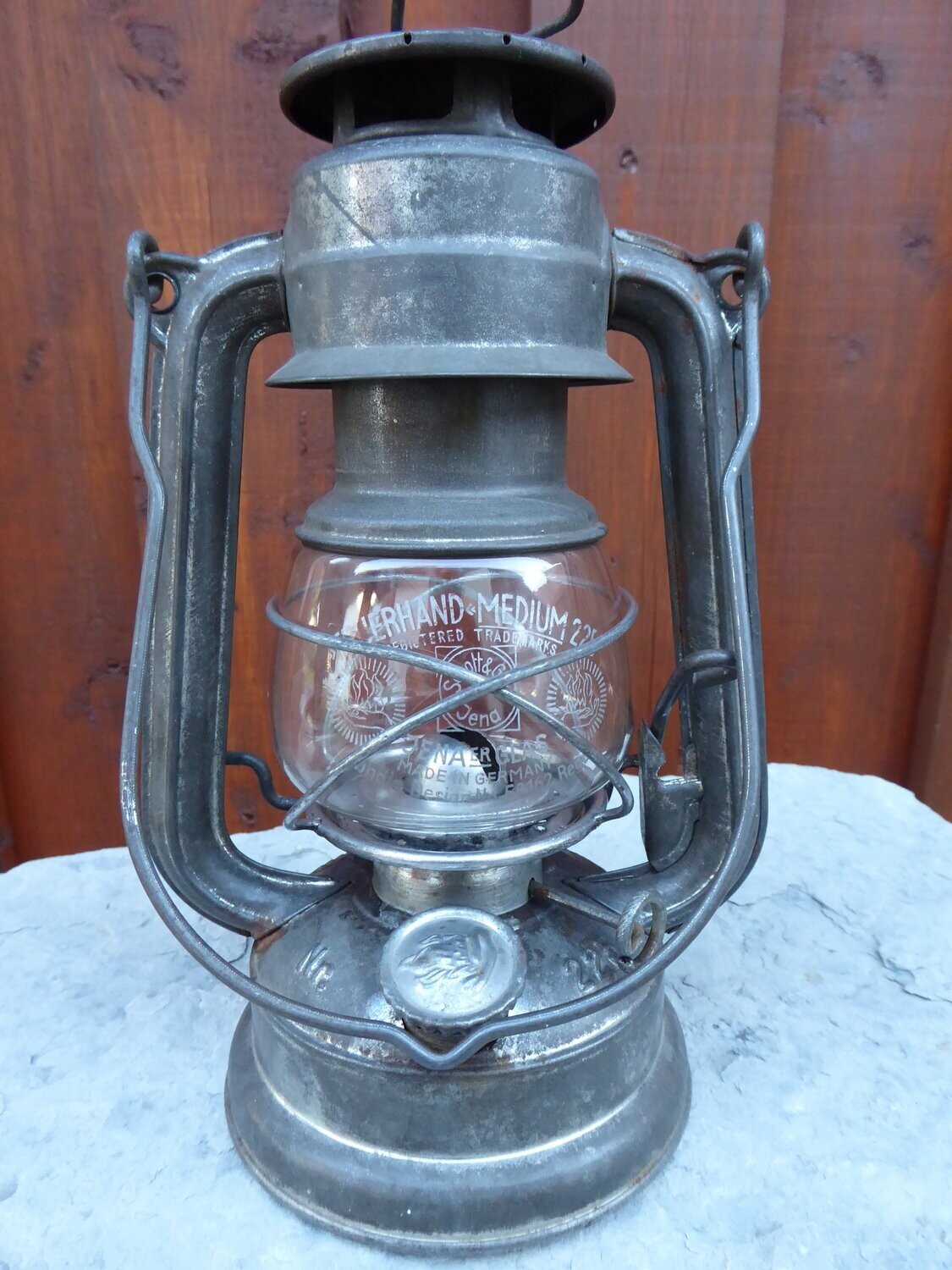 Sturmlaterne Feuerhand Petroleumlampe Öllampe Frowo 