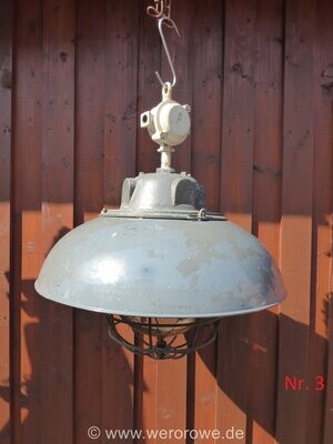 Alte Schuch Industrielampe Werkstattlampe / Old Industrial Lamp