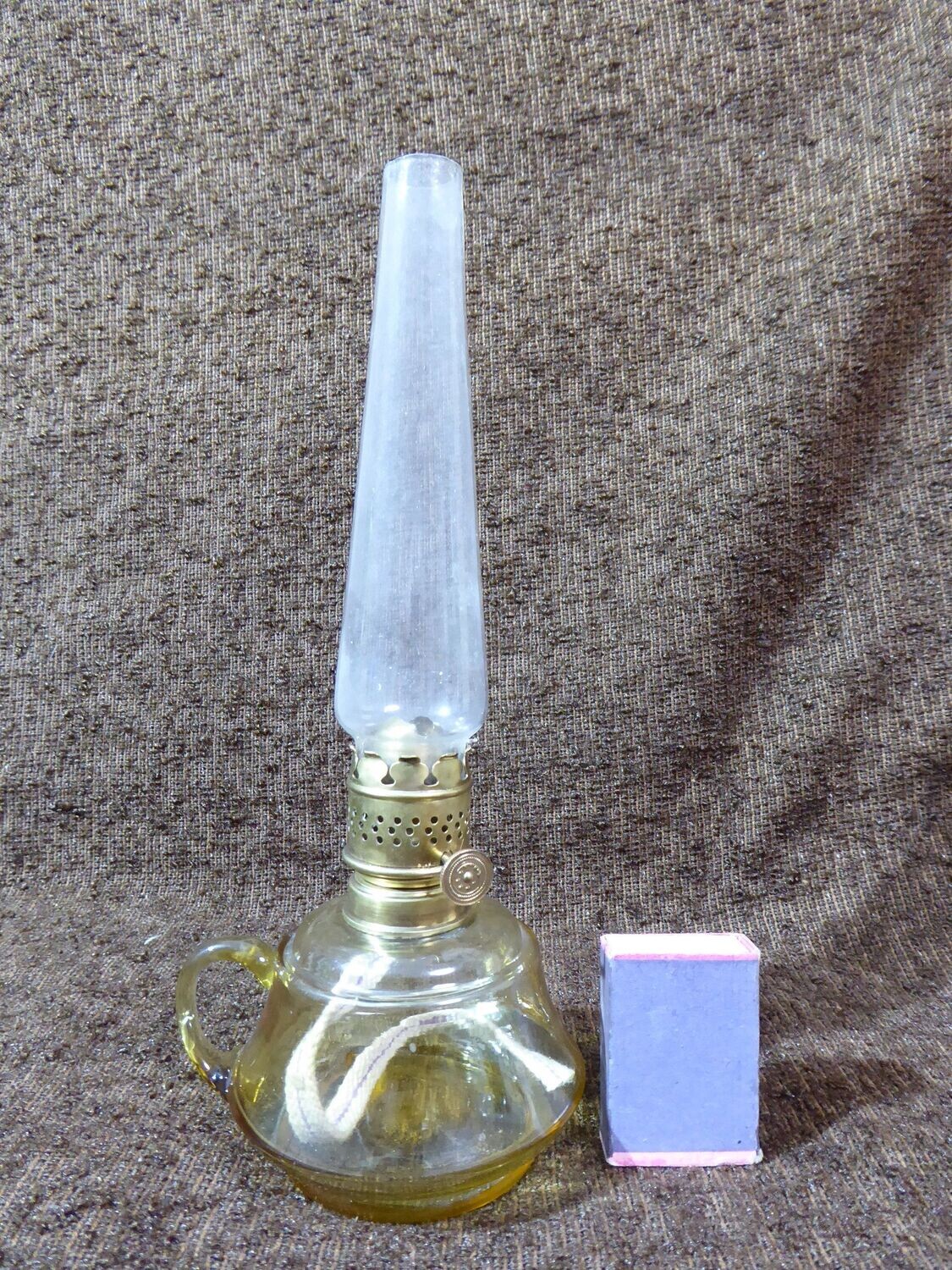 Kleine 3'''Flachbrenner Petroleumlampe Öllampe Nachtlampe J.C. Giessing Nürnberg