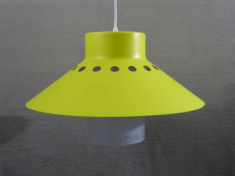 Vintage Hängelampe Pendelleuchte Gelb Ufo Lampe Visir Lampe IWS Deckenlampe Alu Vintage Hängelampe Pendelleuchte Gelb Ufo Lampe Visir Lampe IWS Deckenlampe Alu