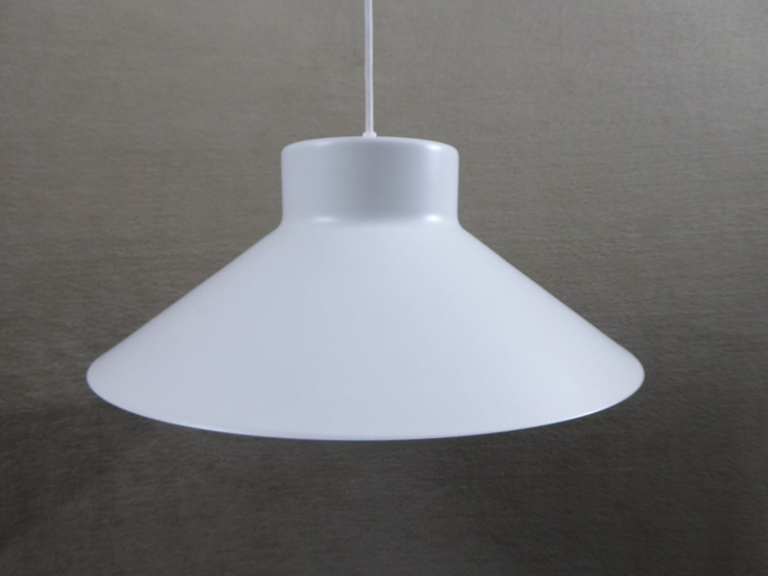 Vintage Ufo Lampe Visierlampe Grau Weiß Pendellampe Hängelampe Pendelleuchte IWS