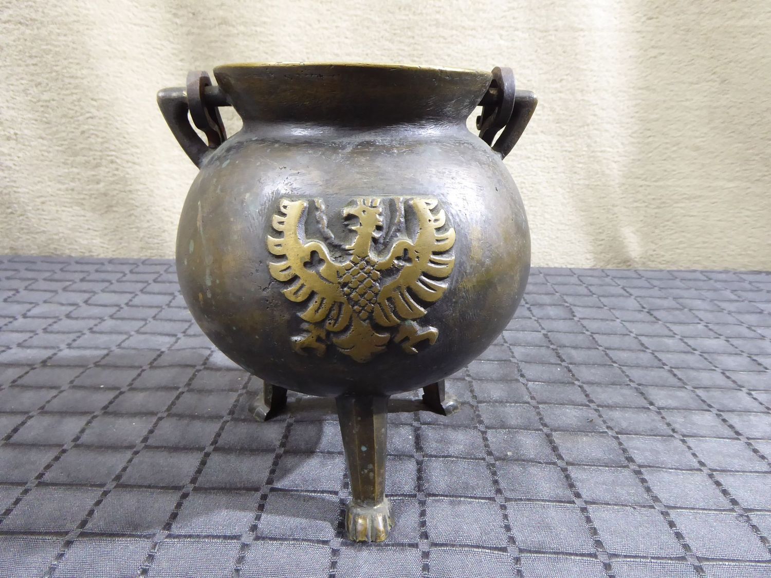 Bronze Grapen Glockenspeis Dreibeinkessel Bronzekessel Feuertopf Groppen Grappen