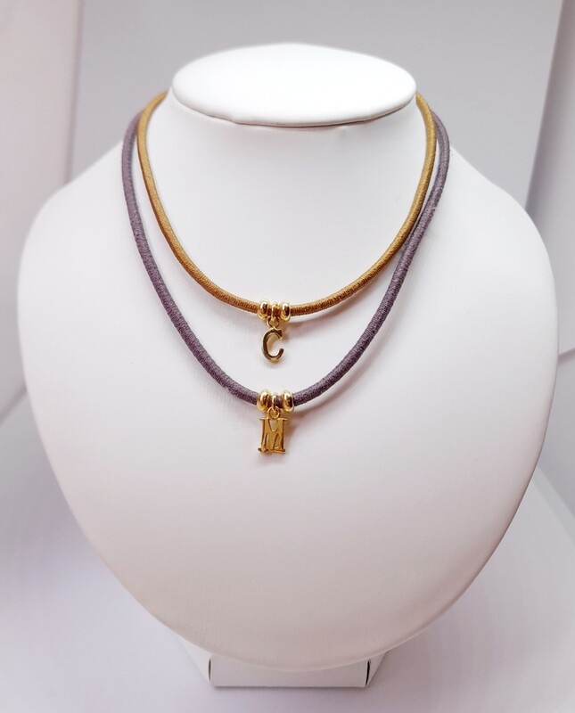 Collar LETRA