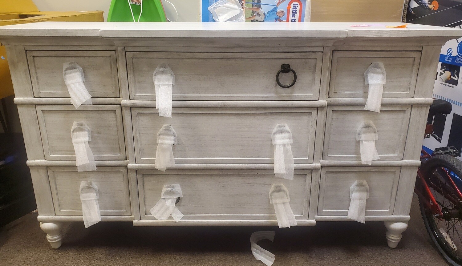 Lexington Nine Drawer Dresser