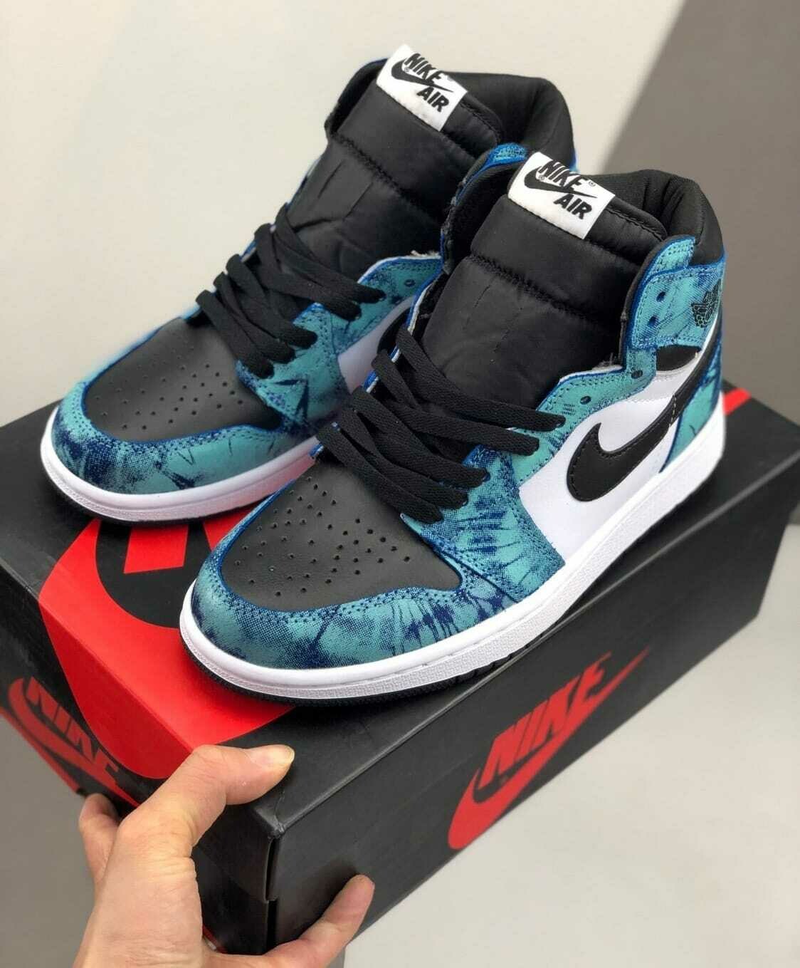 JORDAN 1 RETRO HIGH TIE DYE