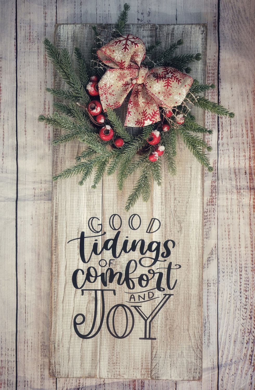 Good Tidings of Comfort and Joy Wreath