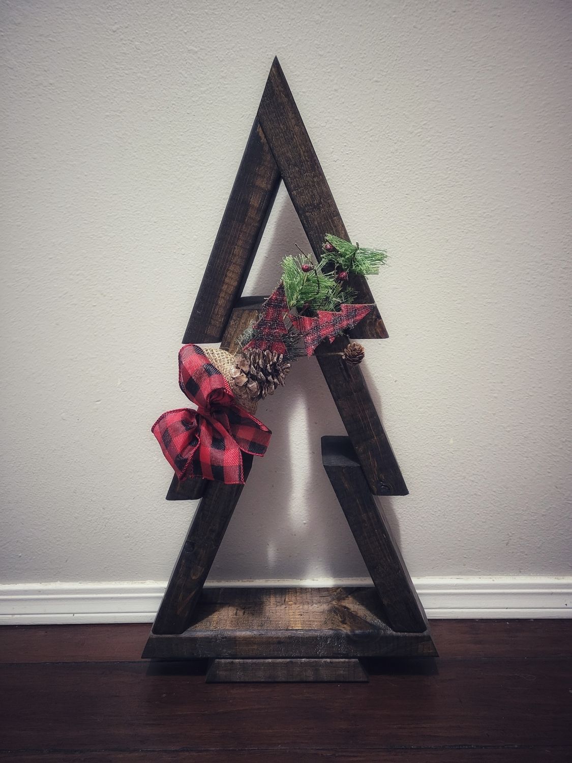 Dark Walnut Tree 2ft 