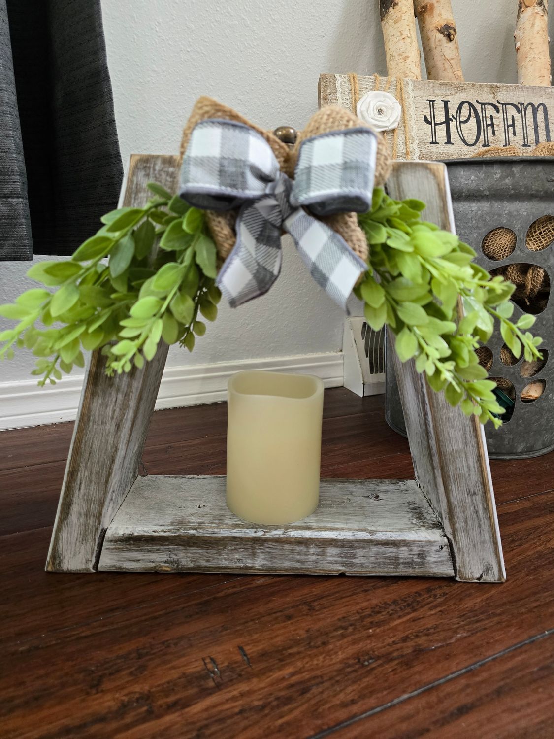 12 inch Whitewashed Lantern Plaid