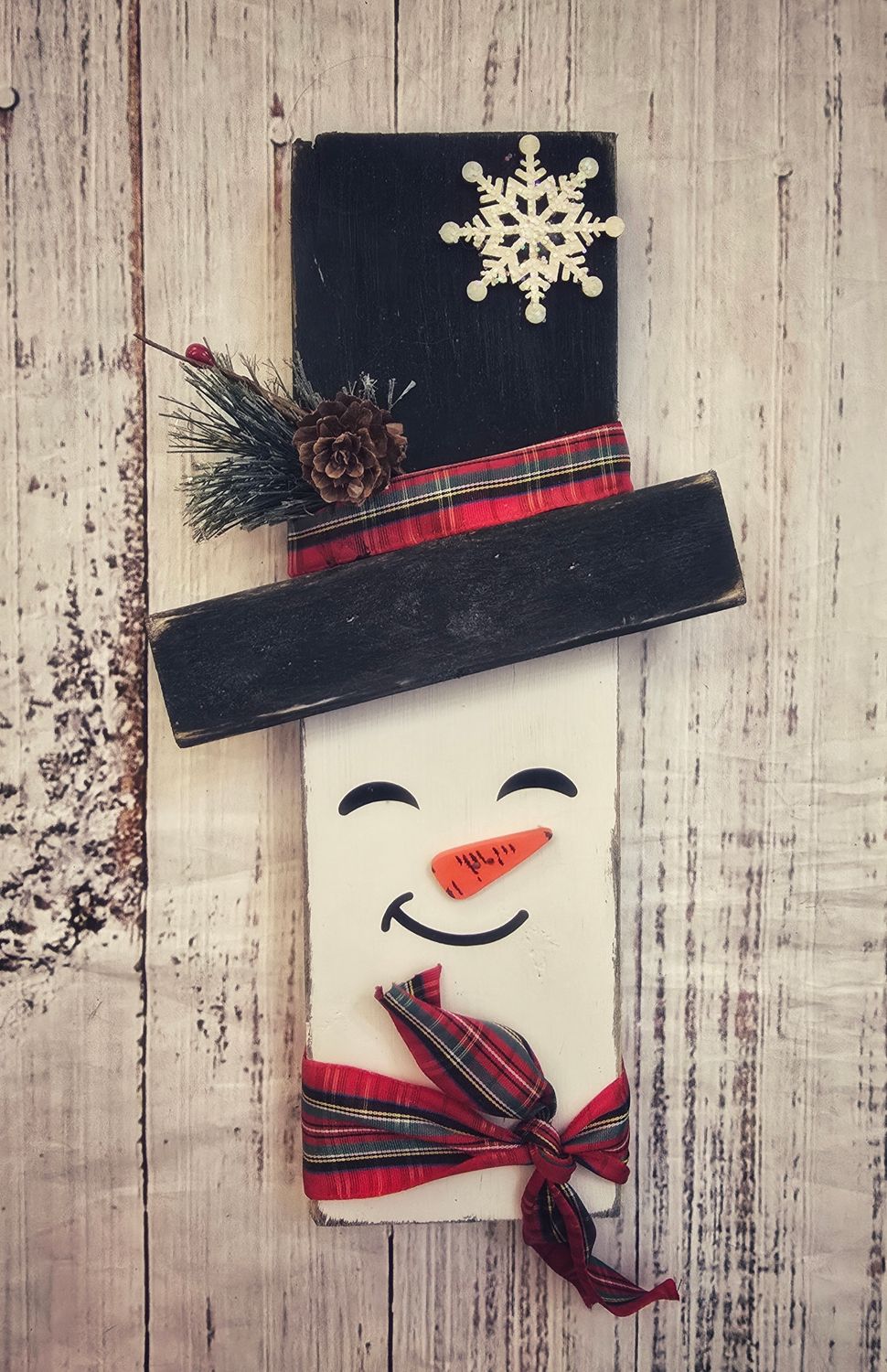 Snowman - Red/Green Scarf