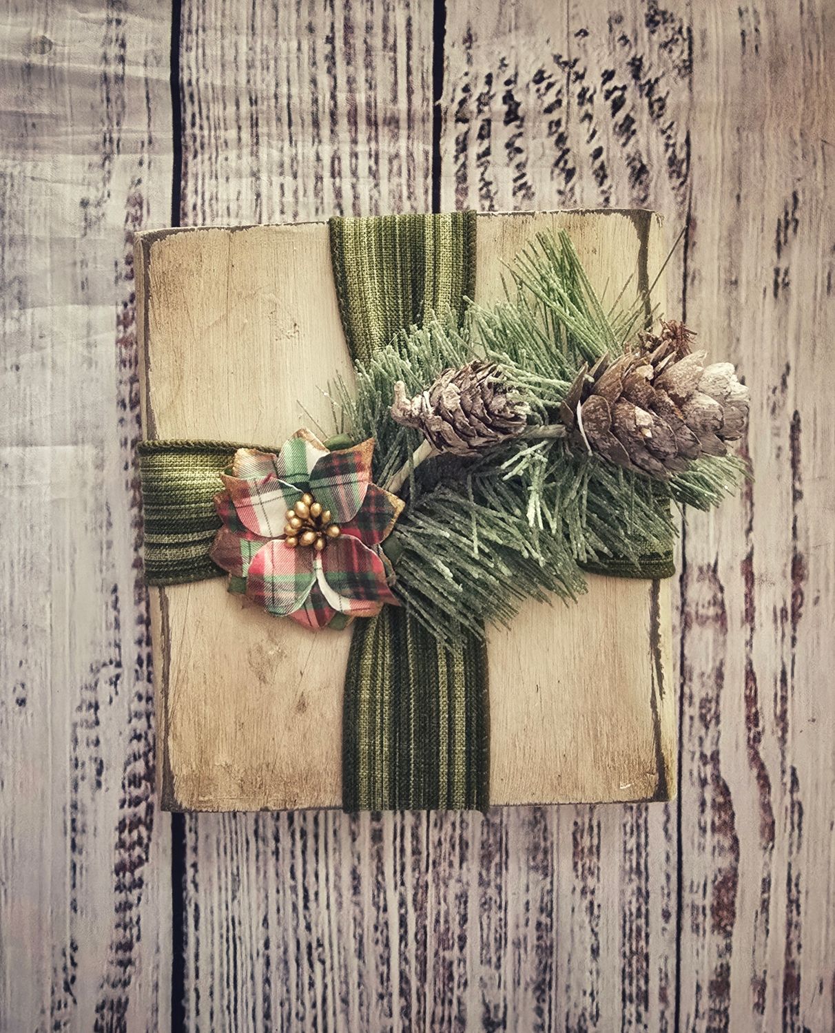 Small Rustic Gift
