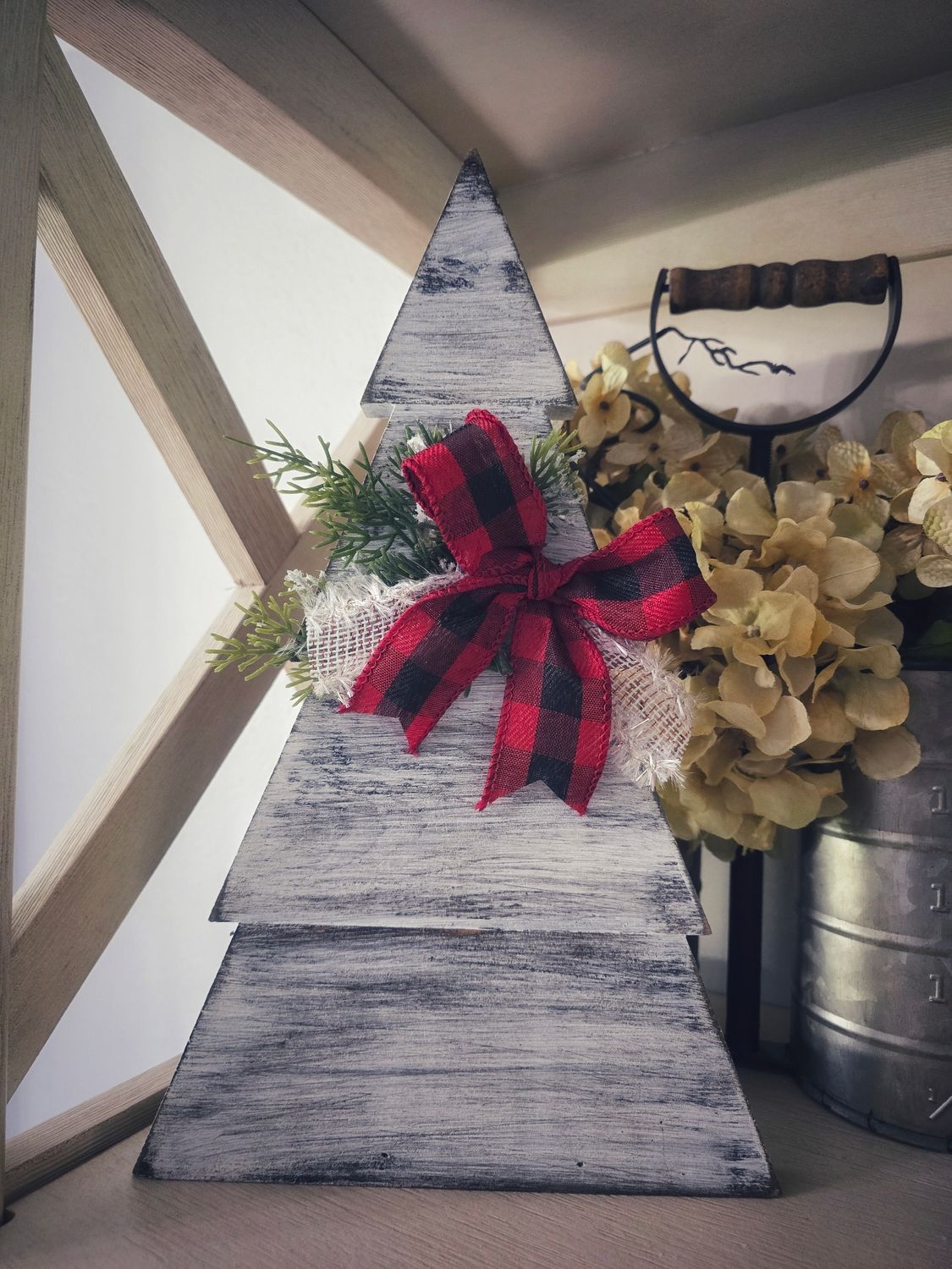 Large Rustic BP Tree
