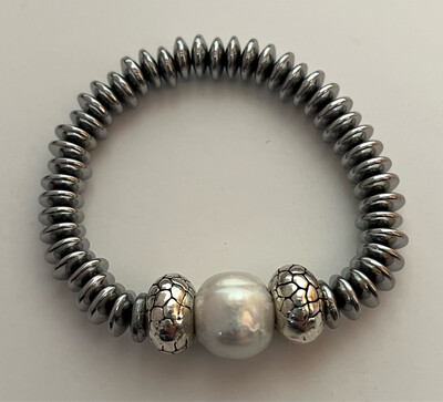 Hematite and Pearl Bracelet