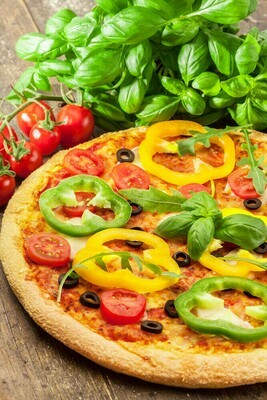 Pizza Vegetaria + Salat