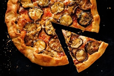 Pizza mit Auberginen