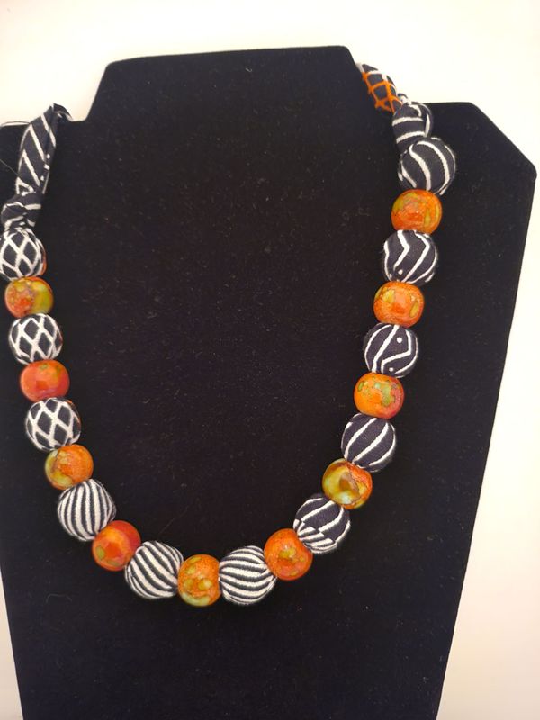 Beaded Fabric Necklace (Orange/Black)