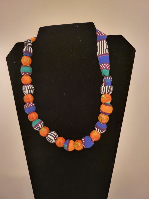 Beaded Fabric Necklace (Orange/Blue)