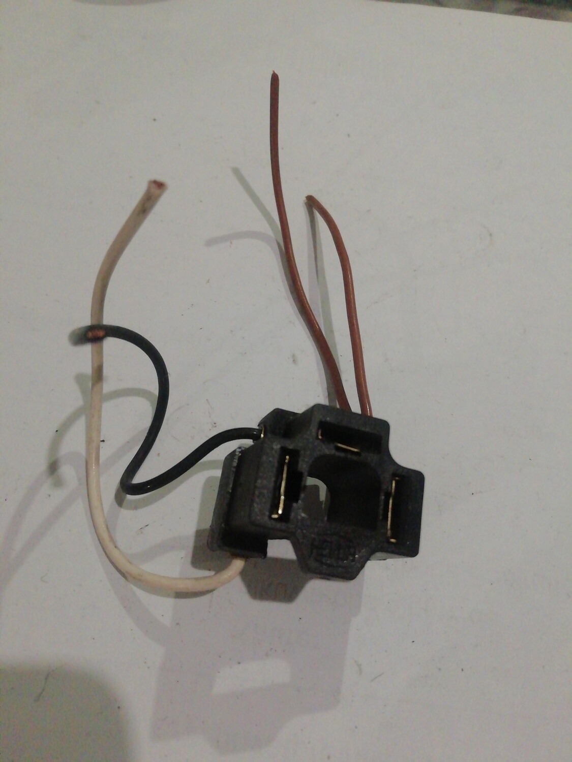 Fassung Scheinwerfer Lampe 3 Adrig. Licht.  Vorne k1