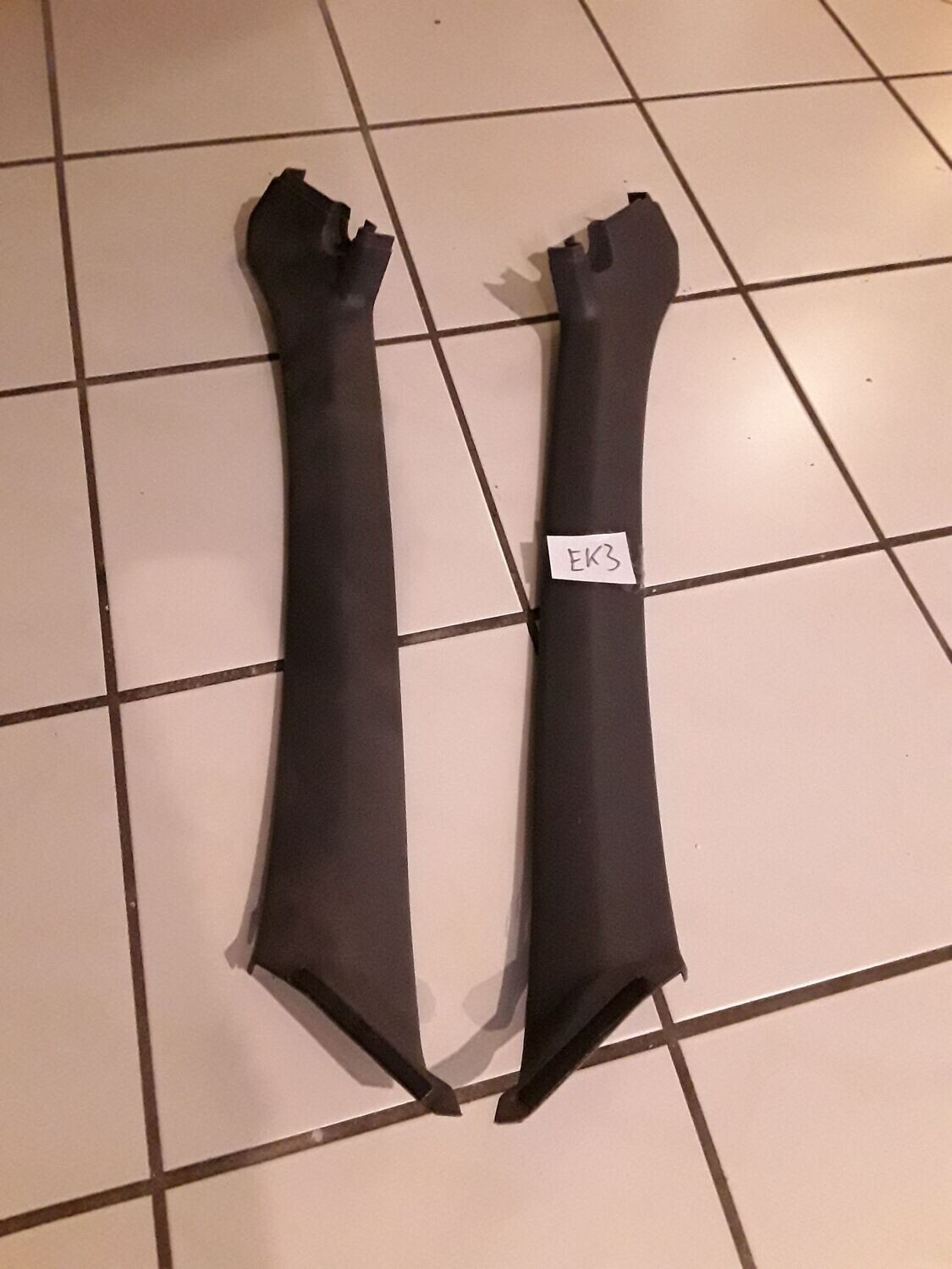 Verkleidung A Säule  innen Ej9 EK3 links x7 wz