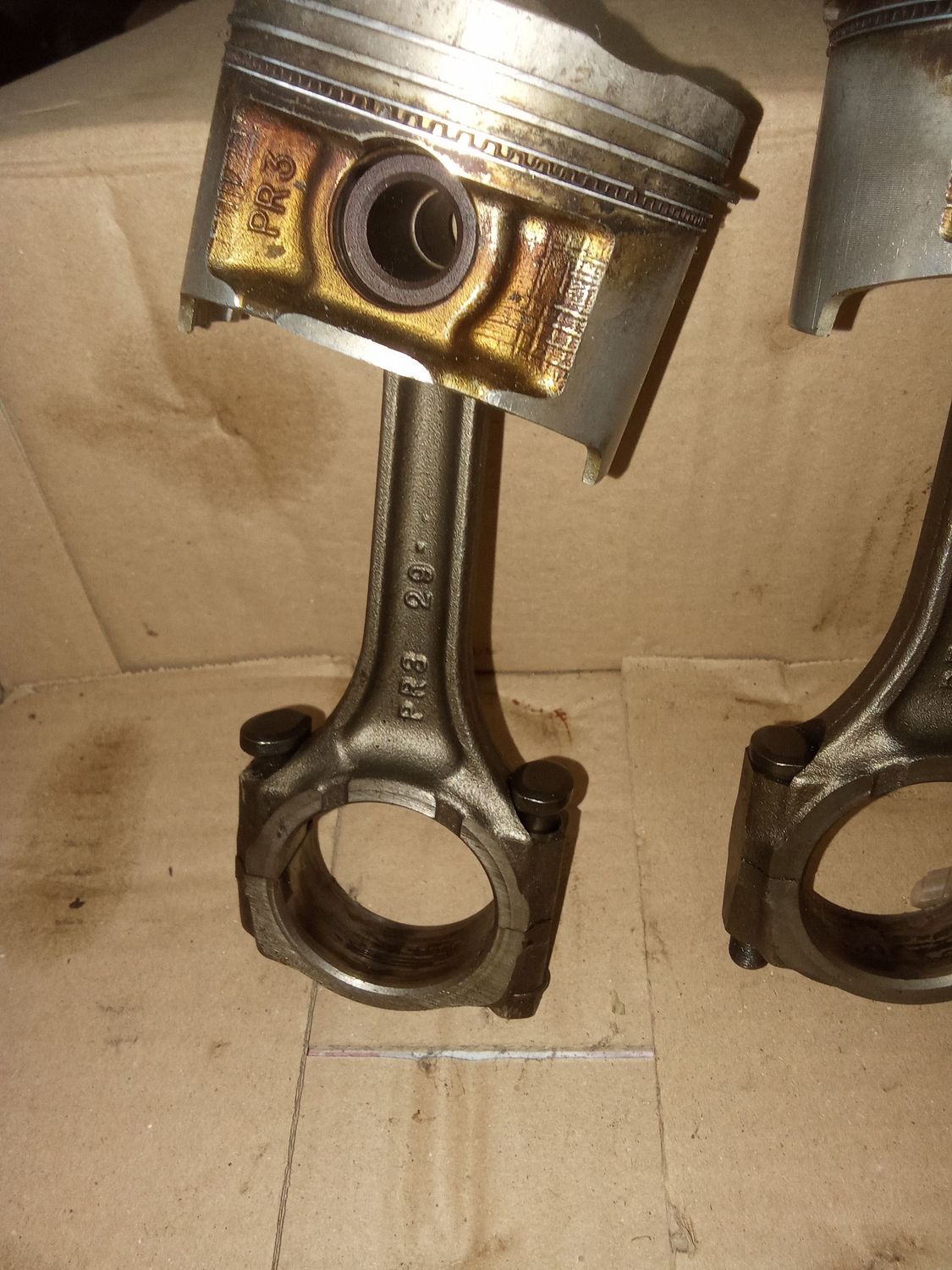 Pleulstangen 2x  Pleul B16A1 B16A2 Vtec
