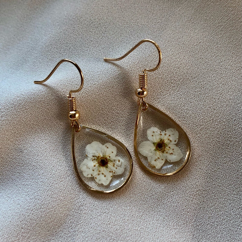 Gotitas Flor Blanca