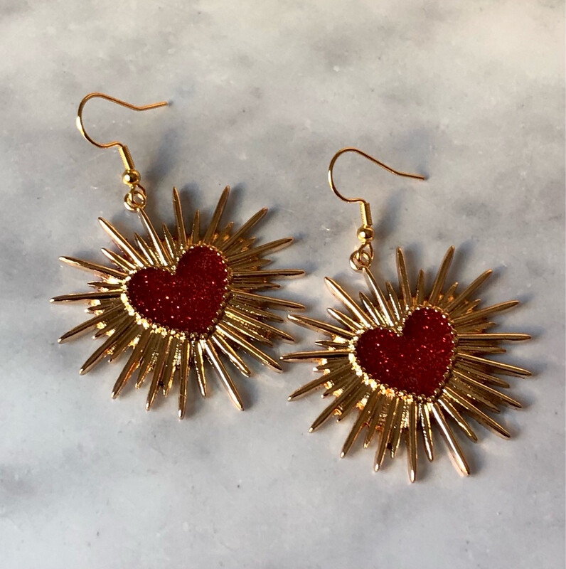 Pendientes corazones con espinas rojos