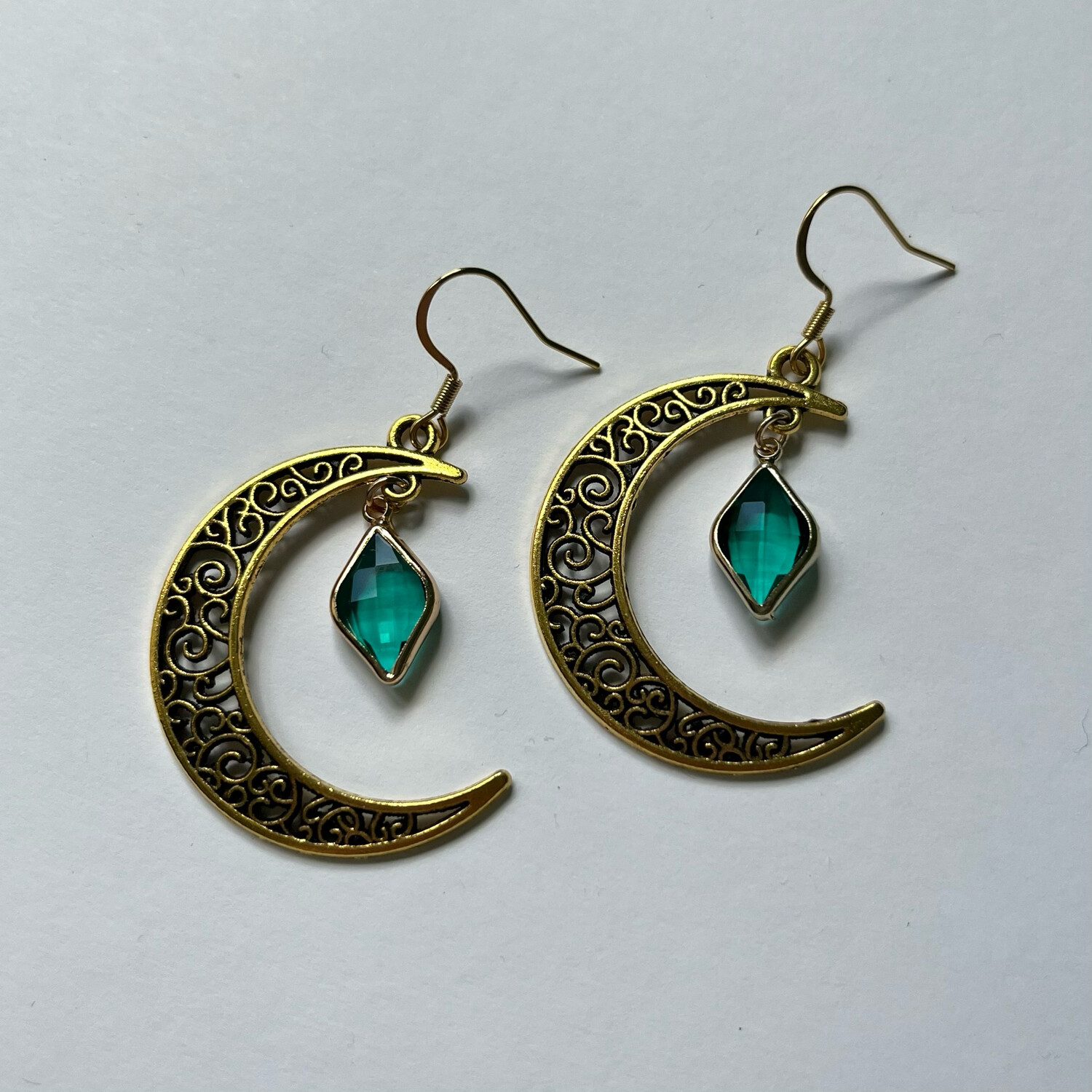 Lunas doradas cristales verdes Evermore