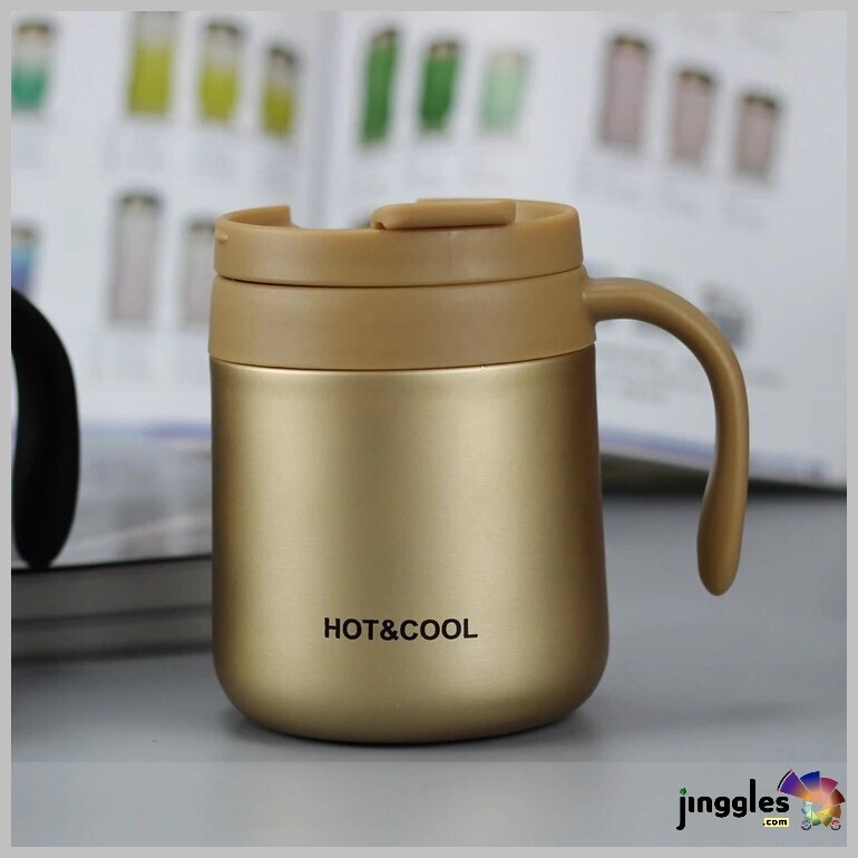 Thermos Vacuum Coffee Mug. 550ml, Mug Colors: Gold