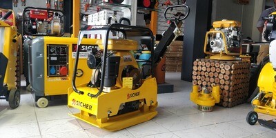 REVERSIBLE PLATE COMPACTOR. Plate Size: 24x16&quot;