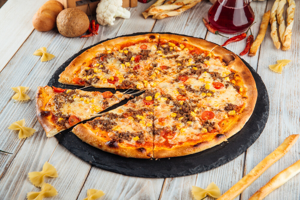Nr.25 Pizza Bolognese