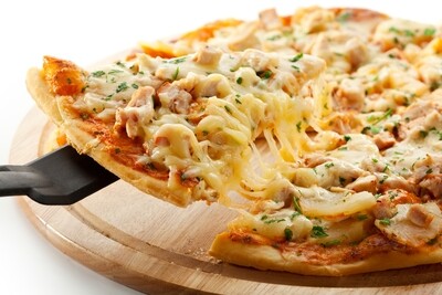Nr.34 Schnitzelpizza (scharf) Nr.34 Schnitzelpizza (scharf)