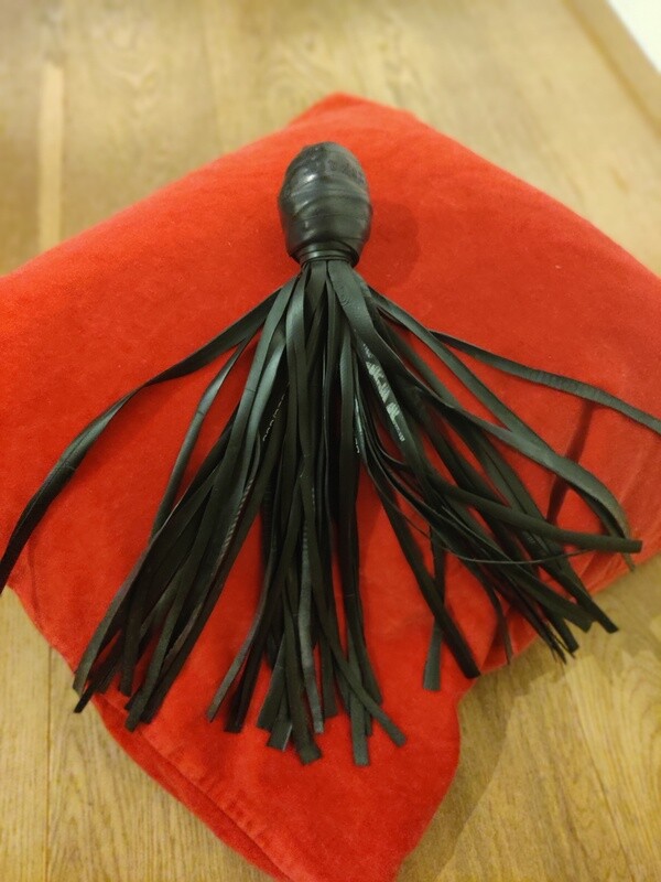 The Octopussy Whip