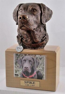 Sculpture and Statue Urns