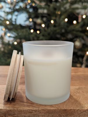 balsam + berry - frosted white