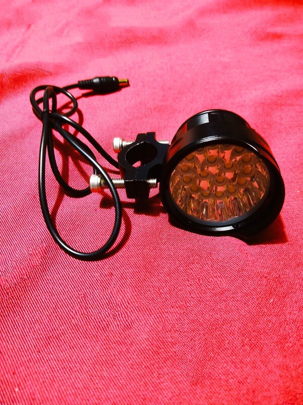 LUZ FRONTAL EN ALTA GAMA DE 2000 LM