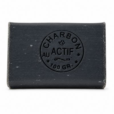 Savon au charbon actif