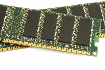 Arbeitspeicher 4GB (1x4GB)DDR4 PC4-17000