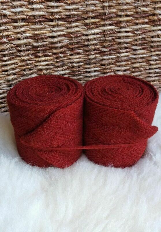 Bandes molletières rouge foncé