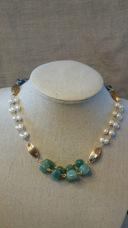 A Elusa, Collier multirangs perles, aventurine et cyanite
