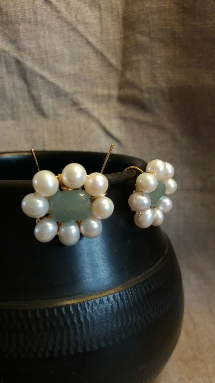 A Elusa , Boucles fleur en perles et aventurine